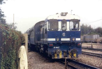 Train bleu
